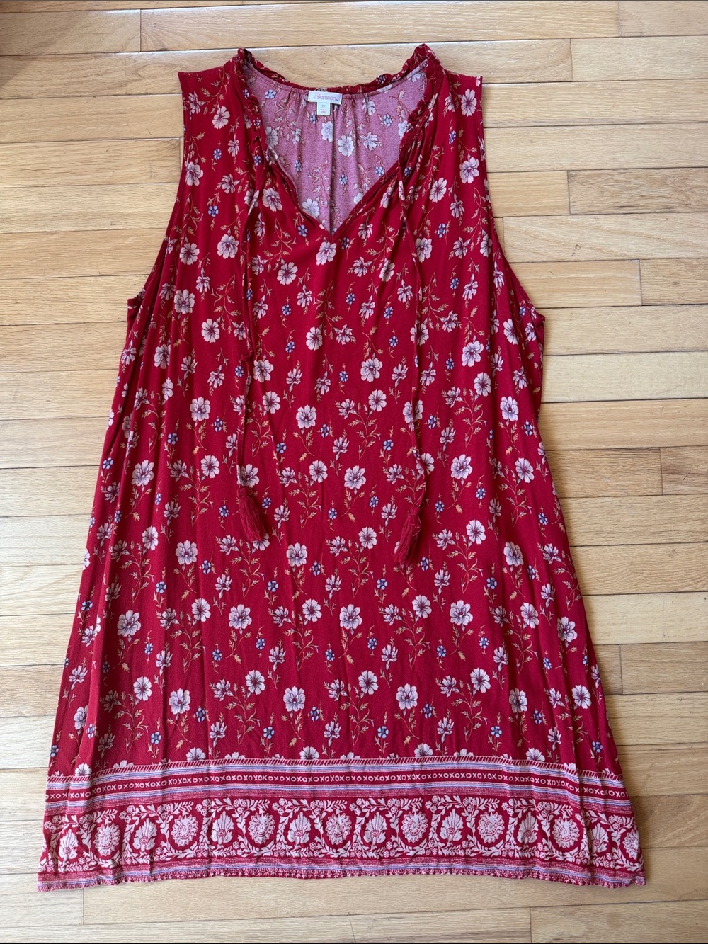 Xhilaration 100% rayon floral dress - red 2X